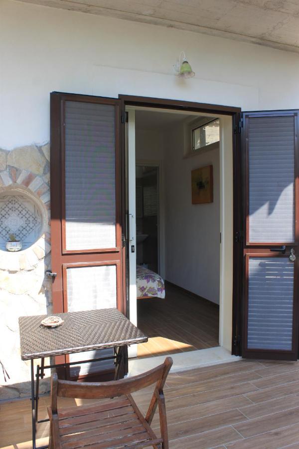 Buenavistasurfmed Bed & Breakfast Итри Екстериор снимка