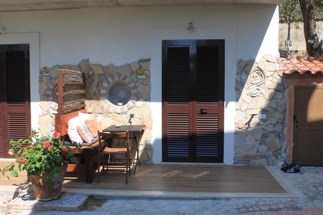 Buenavistasurfmed Bed & Breakfast Итри Екстериор снимка