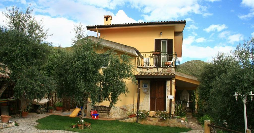 Buenavistasurfmed Bed & Breakfast Итри Екстериор снимка